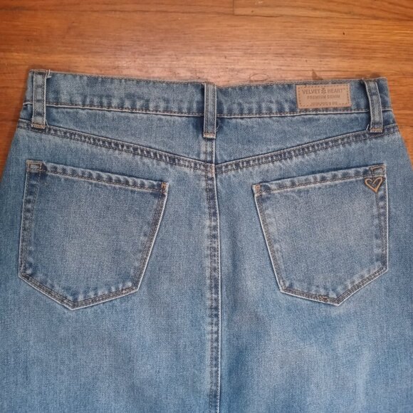 VELVET HEART gina high rise denim skirt with front slit (sz28) - Picture 11 of 13